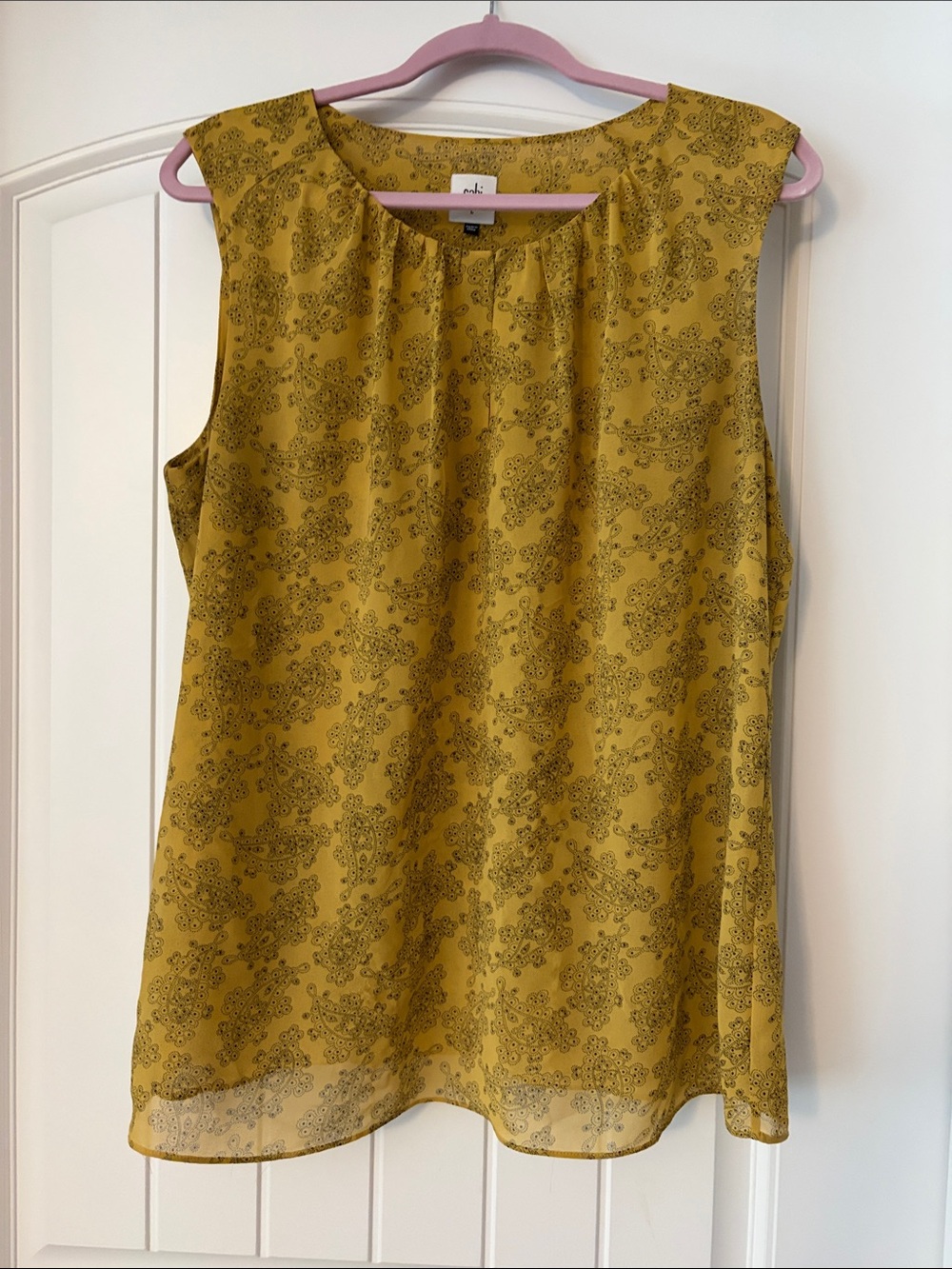 CAbi Mustard Paisley -Print Sleeveless Top size L